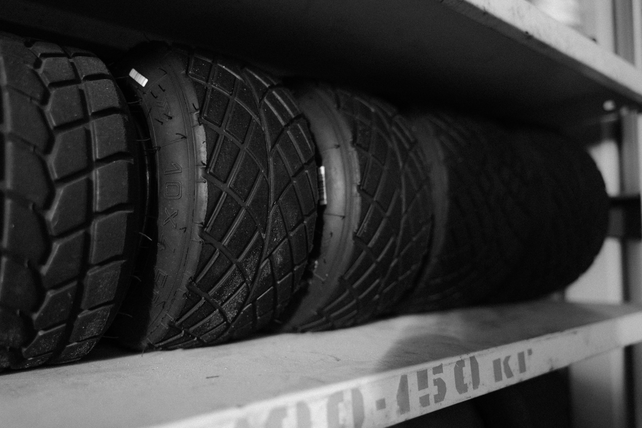 la importancia de los neumáticos en el transporte refrigerado